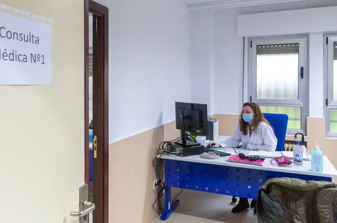 Castilla y León elimina la obligatoriedad de las mascarillas en los centros sanitarios