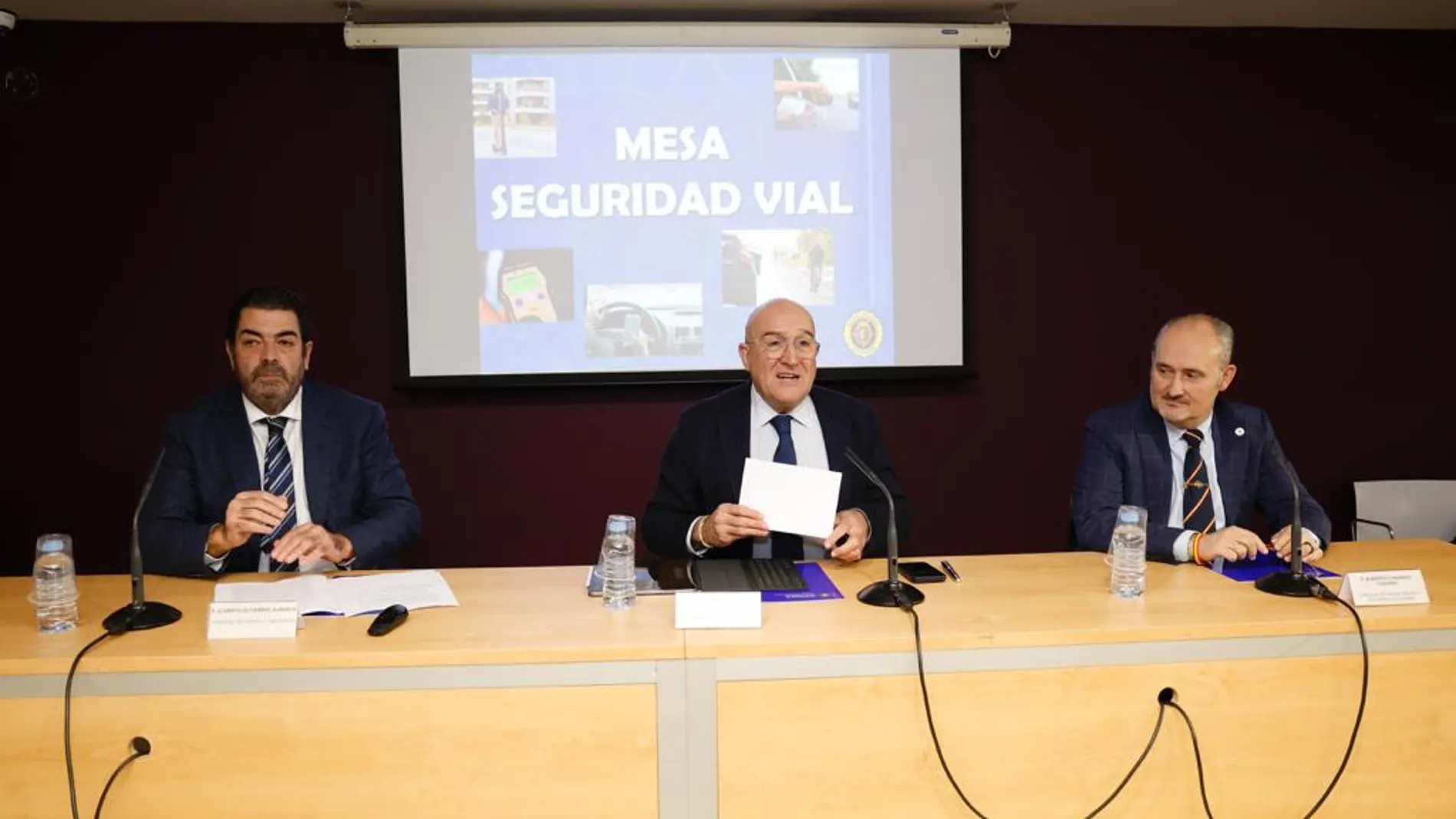 Jesús Julio Carnero preside la Mesa de la Seguridad Vial de Valladolid