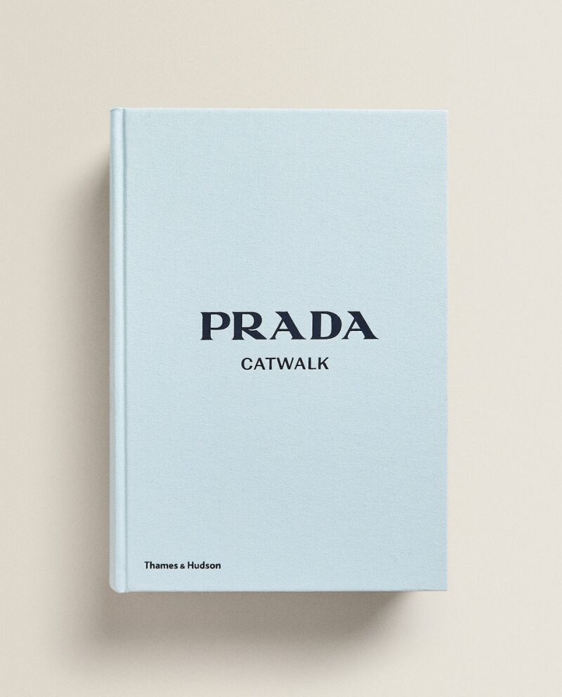 Libro 'Catwalk Prada'.