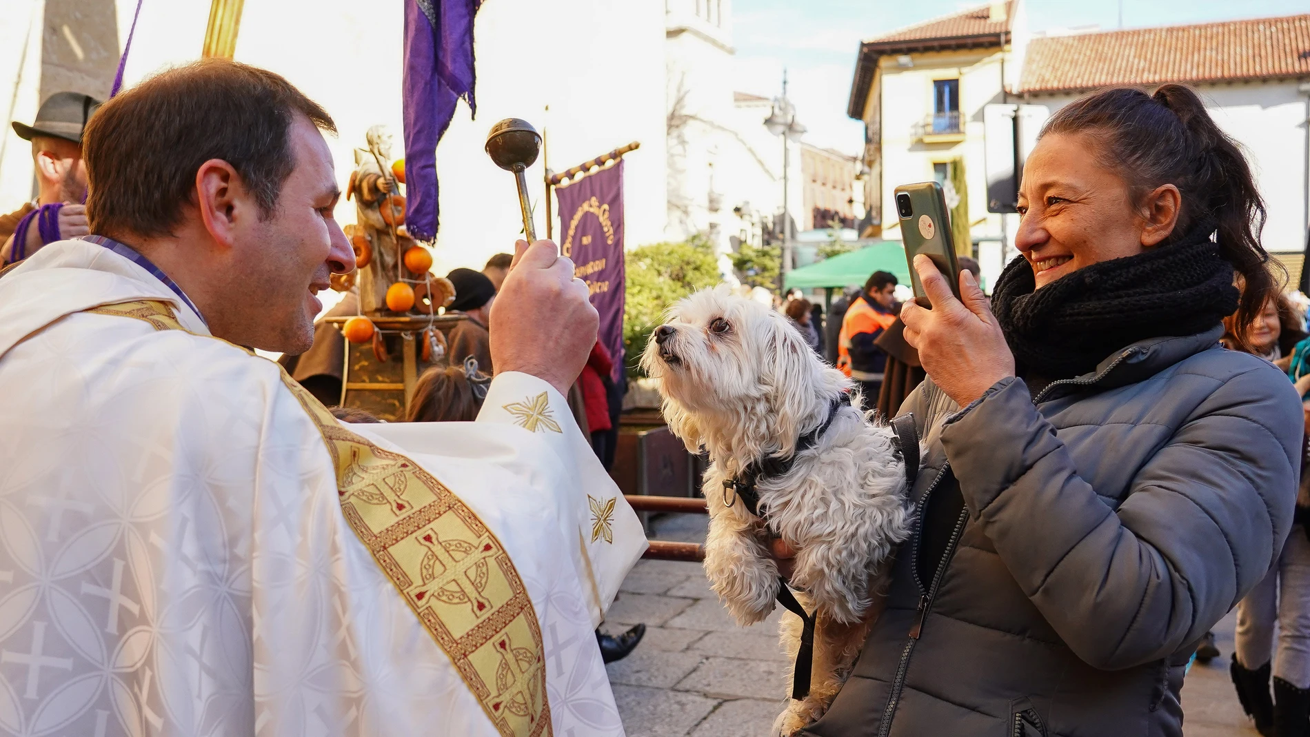 Bendición de animales en León con motivo de la festividad de San Antón