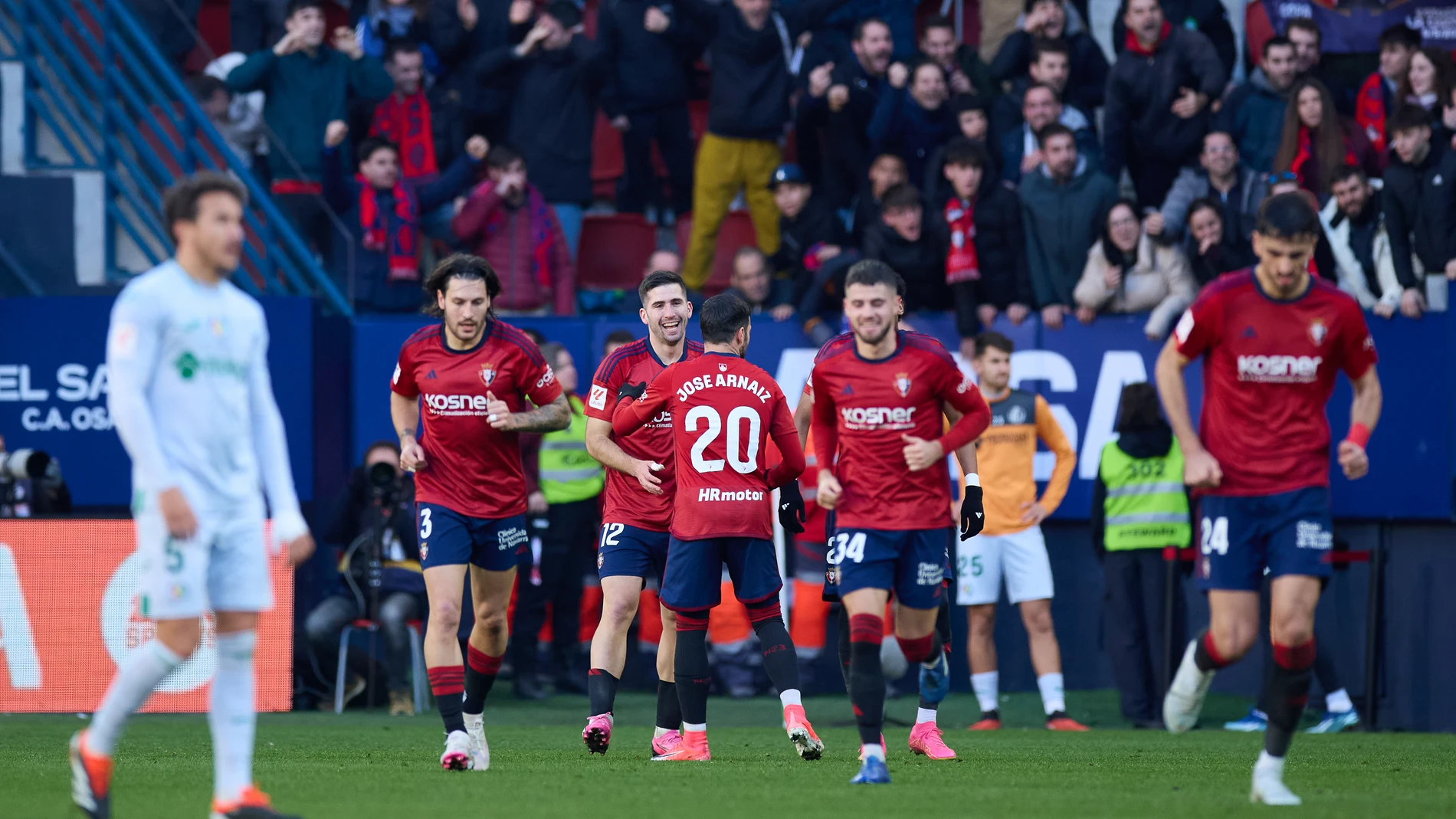PLayers of CA Osasuna reacts after Jesus Areso of CA Osasuna scores goal during the LaLiga EA Sports match between CA Osasuna and Getafe CF at El Sadar on January 21, 2024, in Osasuna, Spain. AFP7 21/01/2024 ONLY FOR USE IN SPAIN