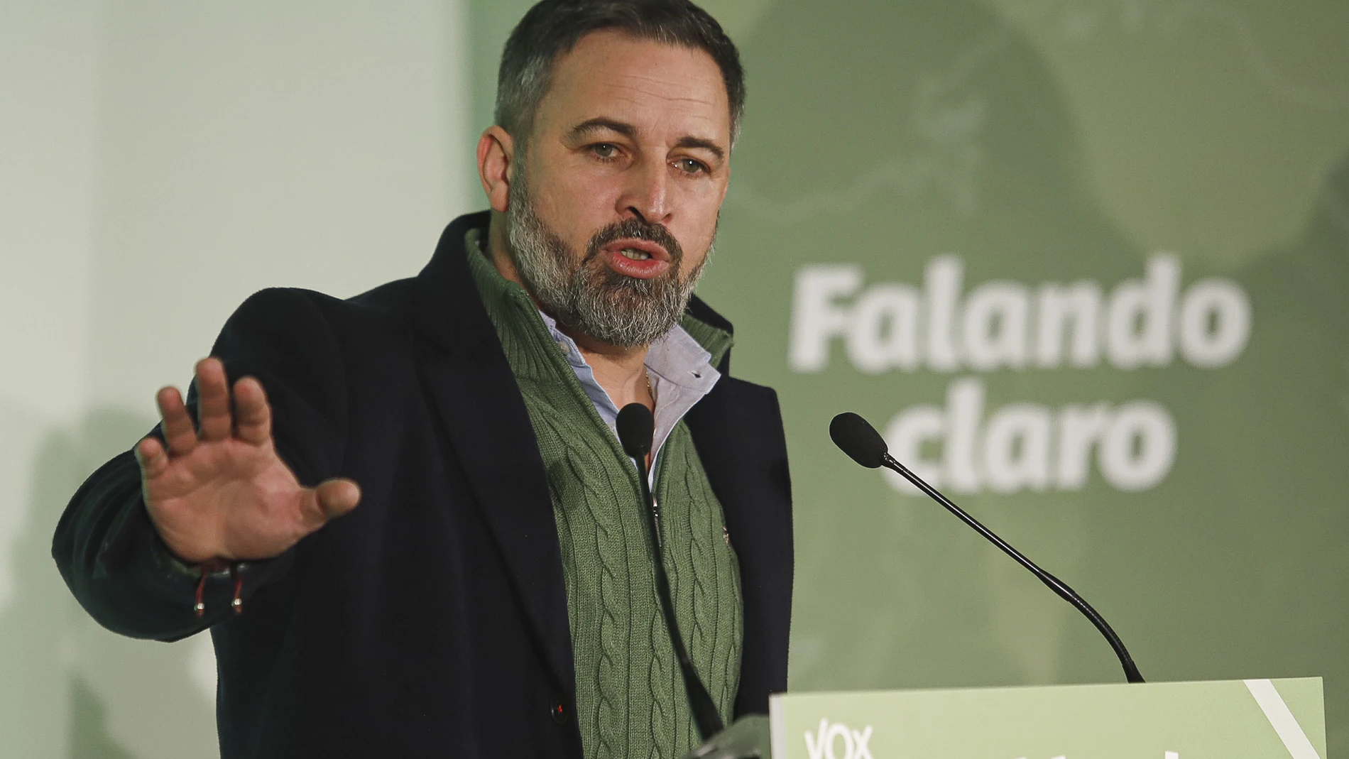 18F.- Abascal asegura que no hay "insulto mayor" que el de "Feijóo y Génova 13" para que Vox no opte a la Xunta