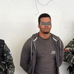 La Policía de Ecuador detuvo a Carlos Landázuri, alias 'El Gringo', líder del Frente Oliver Sinisterra