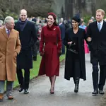 El Rey Carlos III, los príncipes de Gales y los duques de Sussex en Sandringham en 2018