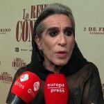 Mario Vaquerizo nos confiesa cómo ha sido meterse en la piel de una monja en la película 'La reina del convento'