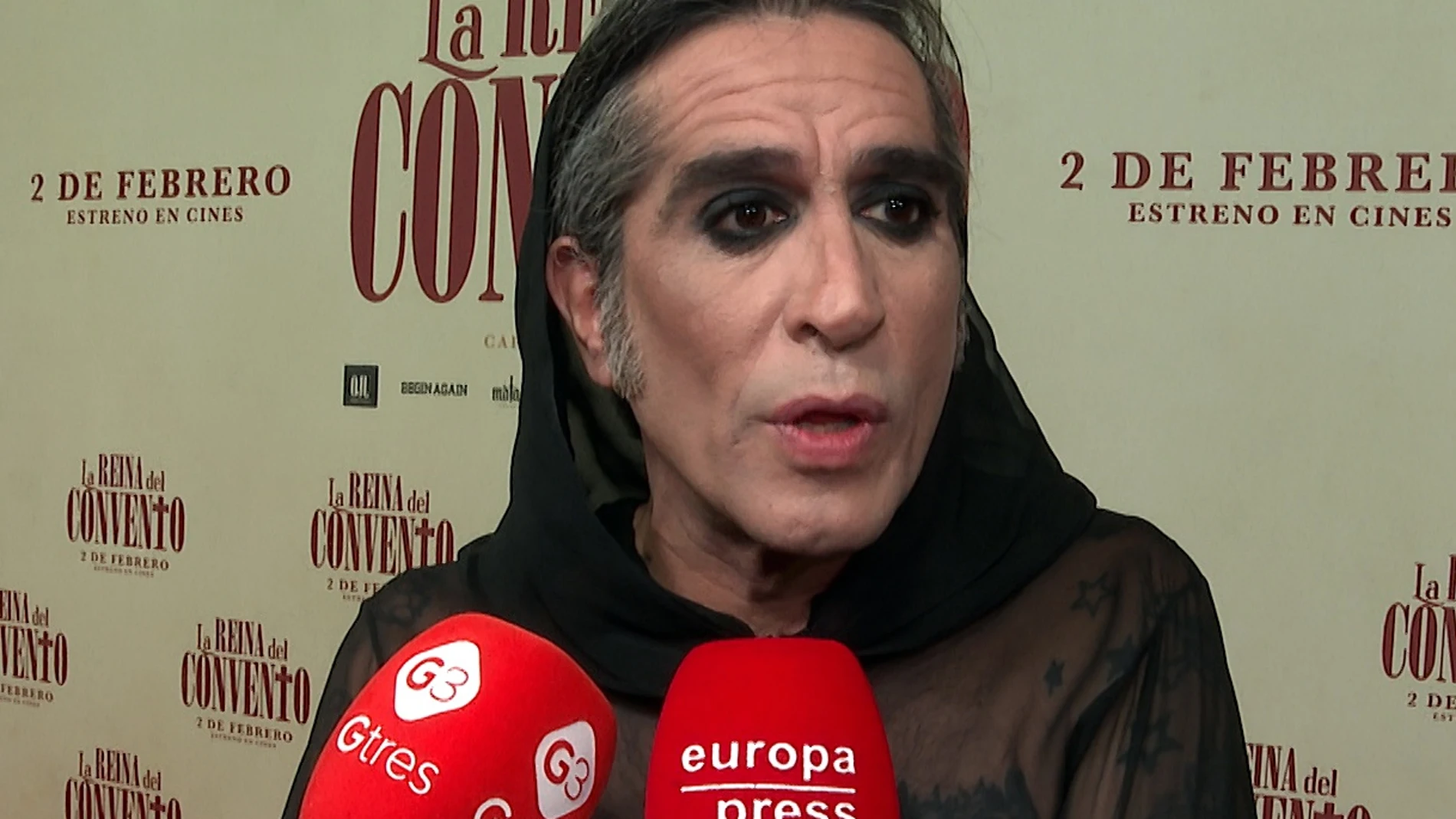 Mario Vaquerizo nos confiesa cómo ha sido meterse en la piel de una monja en la película 'La reina del convento'
