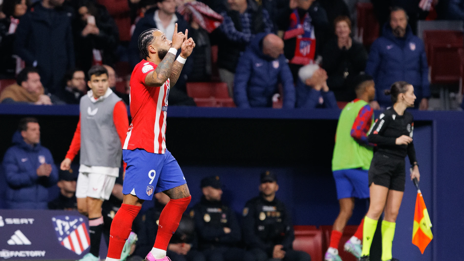 Memphis Depay of Atletico de Madrid celebrates a goalduring the Spanish Cup, Copa del Rey, football match played between Atletico de Madrid and Sevilla FC at Civitas Metropolitano stadium on January 25, 2024 in Madrid, Spain. AFP7 25/01/2024 ONLY FOR USE IN SPAIN