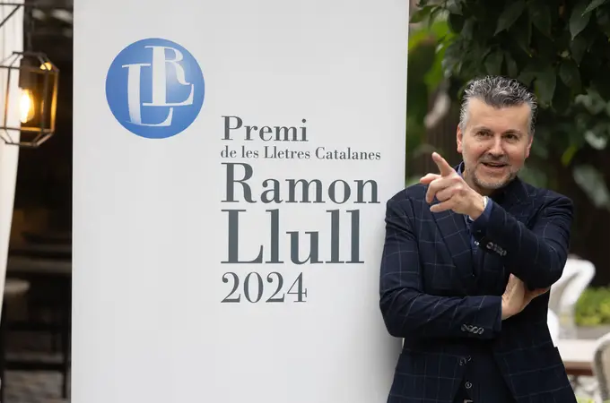 Ramon Gener gana el Premi Ramon Llull