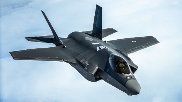 Un caza F-35