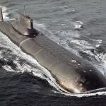 Estos submarinos, los más grandes de la historia naval, desplazan aproximadamente 48.000 toneladas y tienen una longitud de 174,9 metros
