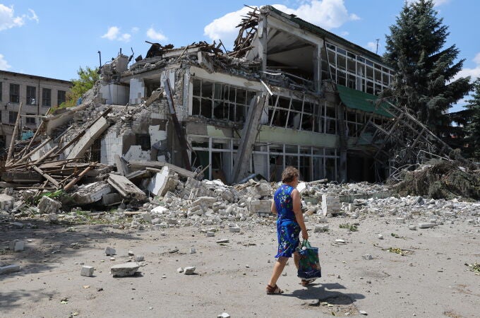 Ucrania.- Rusia denuncia dos muertos y en torno a 40 atrapados en un ataque ucraniano sobre una panadería de Lugansk