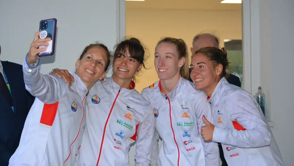 Teresa Portela, Sara Ouzande, Carolina García y Estefanía Fernández, bronce en K4 500 en el Mundial de 2023