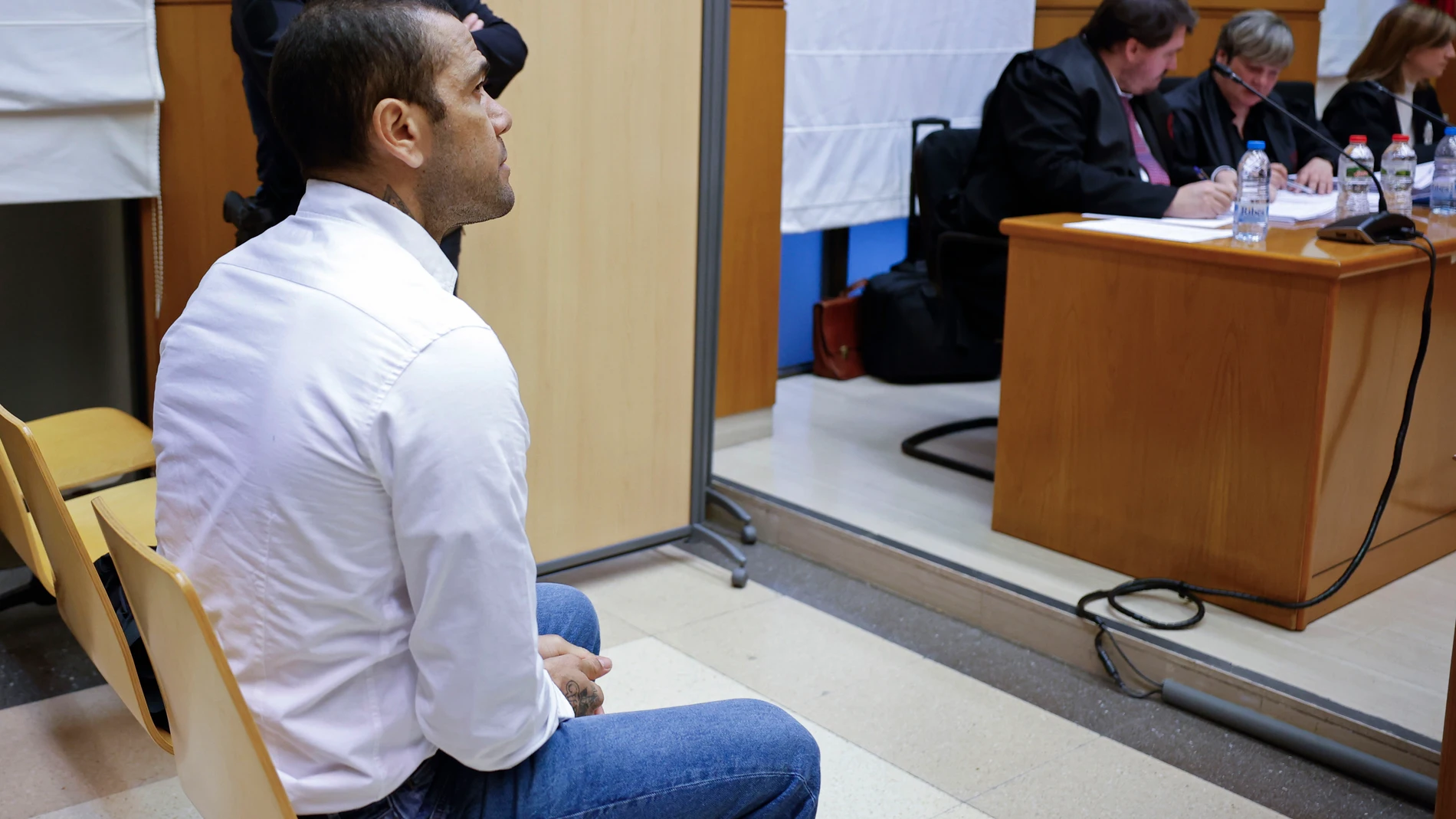 Brazilian soccer star Dani Alves sits during his trial in Barcelona, Spain, Monday, Feb. 5, 2024. Dani Alves goes on trial Monday a year after he allegedly sexually assaulted a young woman at a Barcelona nightclub. The 40-year-old Alves is accused of sexually assaulting the woman on the night of Dec. 30, 2022. He denies any wrongdoing(Alberto Estevez/Pool Photo via AP)