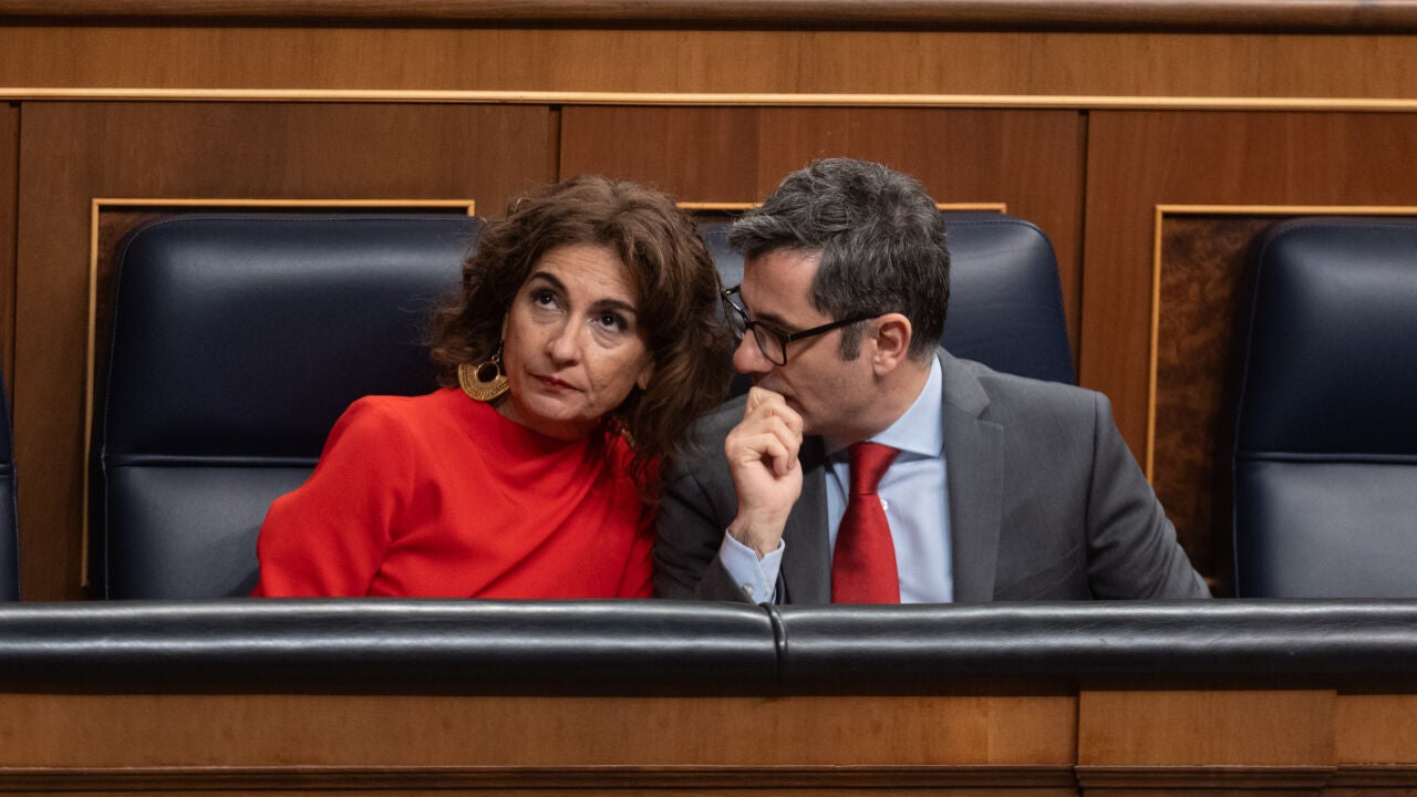 PSOEは、ジャンツが恩赦に対する「ノー」の副次的な影響を測定していると信じている。