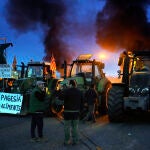 Los agricultores de Girona cortarán toda la noche AP-7 y N-II y mañana marchan a Barcelona
