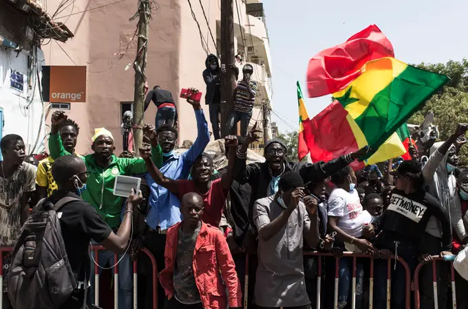 Continúa la tensión en Senegal tras el aplazamiento de las elecciones presidenciales