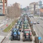 Tractorada por la Avenida de Salamanca de Valladolid