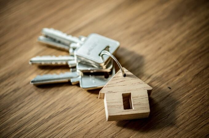 Economía.- Cuatro de cada diez viviendas se compraron al contado en 2023, según Pisos.com