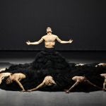 'Afanador', el nuevo montaje del Ballet Nacional inspirada en el fotógrafo colombiano, llega al Teatro Real