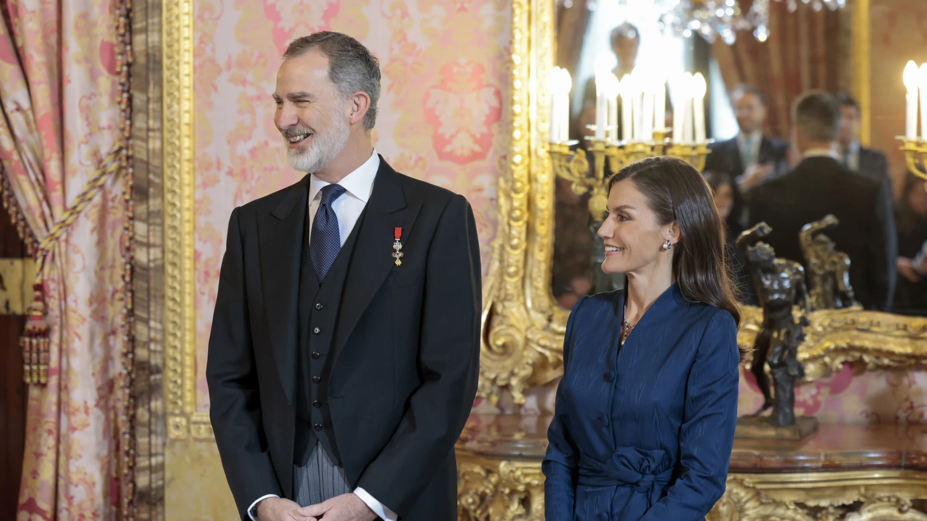 Los Reyes Felipe VI y Letizia en el Palacio Real