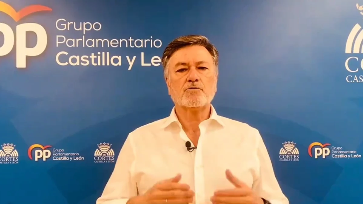 Francisco Vázquez acusa al PSOE de «vender el país a trozos»