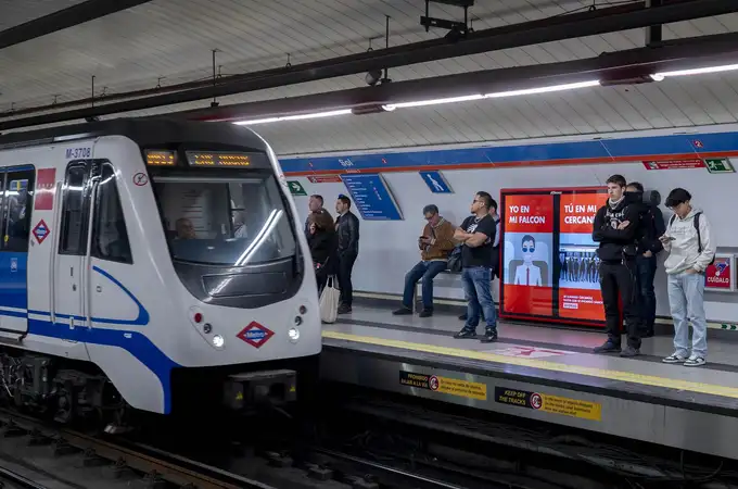 Ayuso anuncia la conducción automática en Metro para antes de 2030
