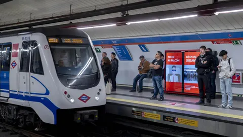 Microrrelatos en Metro de Madrid