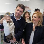 El presidente ha visitado las nuevas instalaciones del centro de recuperación de animales "Santa Faz" en Alicante