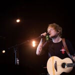 Ed Sheeran Thrills UOB LIVE Audience With Intimate Bangkok Performance