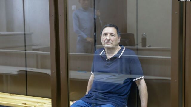 La justicia rusa silencia al disidente marxista que criticó los ataques en Crimea