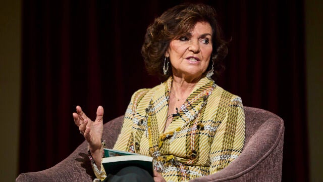 Carmen Calvo presenta su libro “Nosotras” en el Ateneo de Madrid. © Alberto R. Roldán / Diario La Razón.