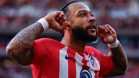 Memphis Depay al celebrar un gol ante Las Palmas en la temporada 2023/24