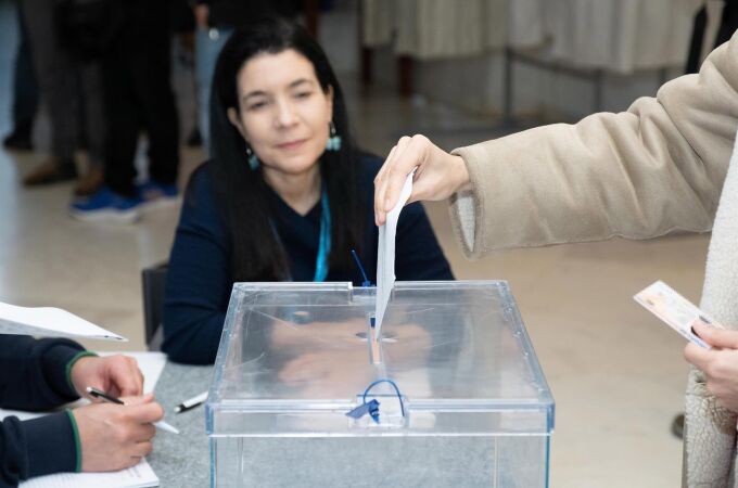18F.- Cierran en hora y sin incidencias las mesas electorales en Galicia