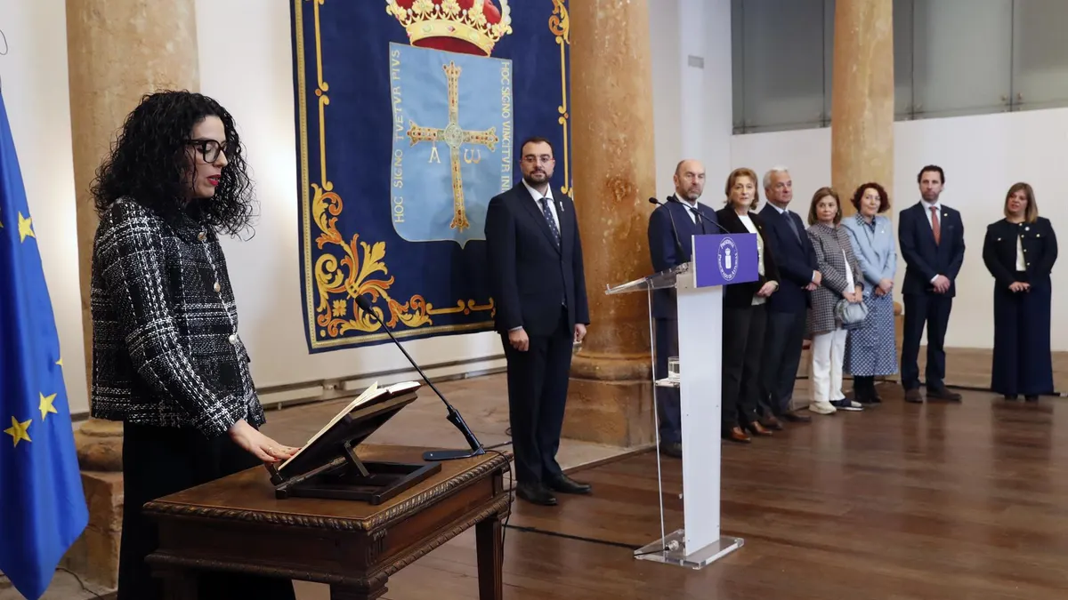Barbón remodela el Gobierno asturiano y crea una nueva consejería de Política Lingüística 