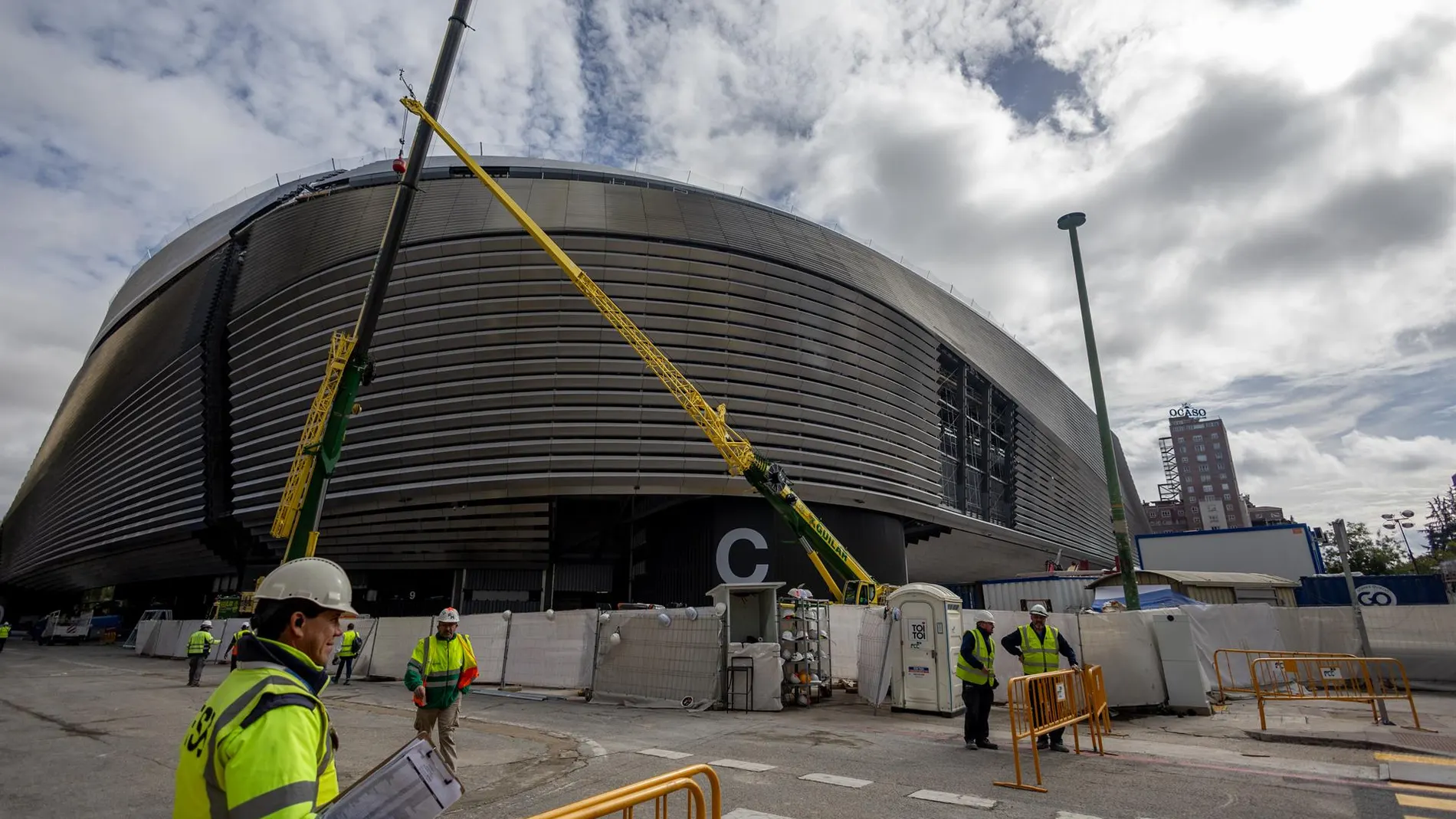 Afecciones al tráfico desde mañana en el entorno del Bernabéu por las obras de Metro y el futuro parking subterráneo