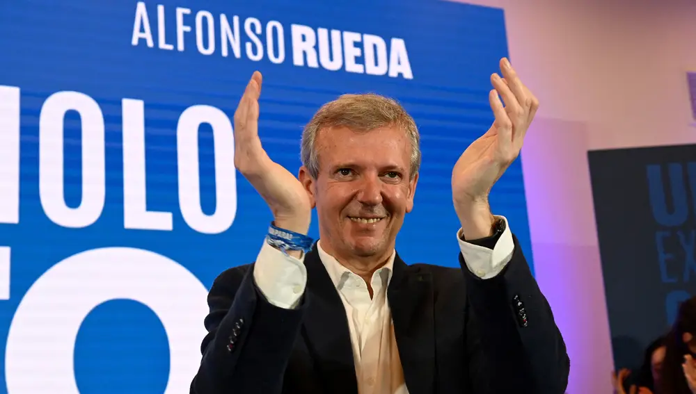 Alfonso Rueda celebra su victoria en las elecciones gallegas
