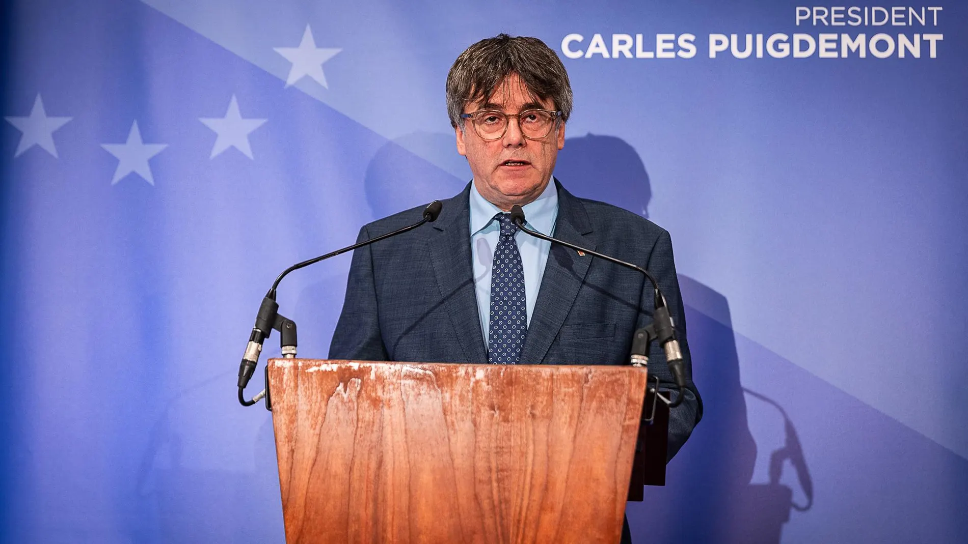 Interior sigue a la espera del informe de la Abogacía para decidir sobre la escolta de Puigdemont tres meses después