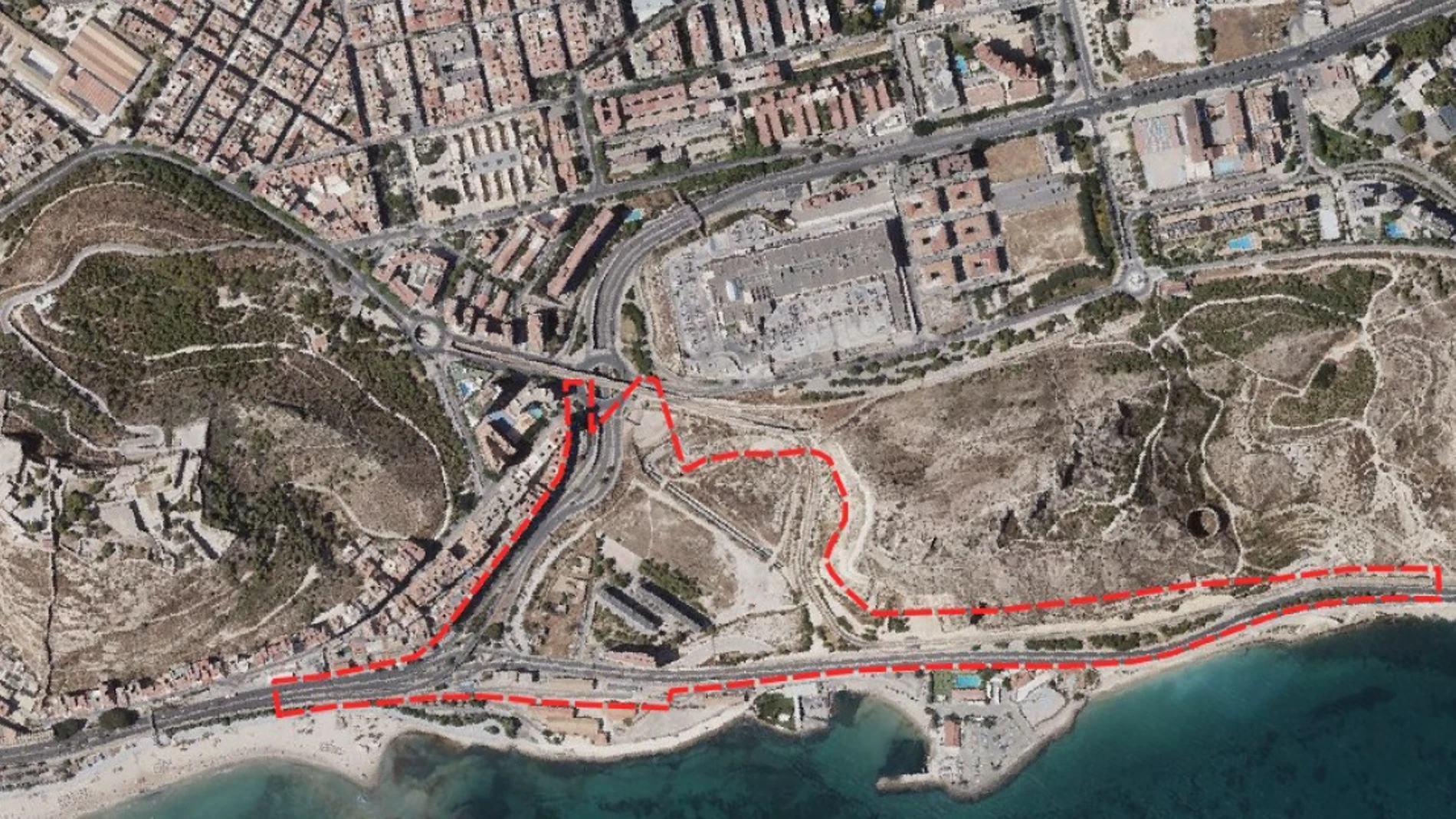 El barrio de La Sangueta de Alicante está entre la playa urbana del Postiguet y la Cantera, en la fachada marítima.