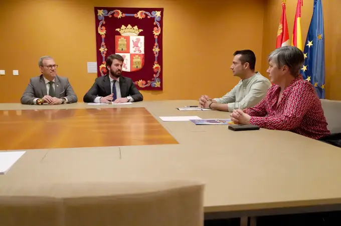 García-Gallardo alerta del aumento de la inmigración en Castilla y León