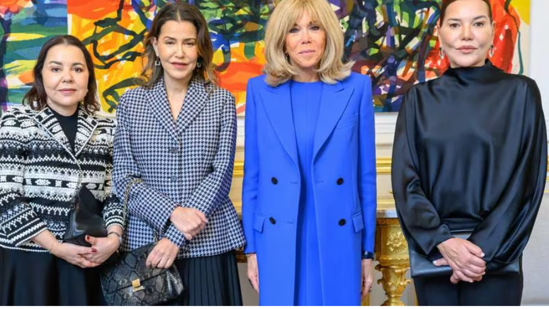 Brigitte Macron con las princesas marroquíes