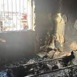 Al menos once intoxicados en el incendio de un edificio de 10 plantas en Madrid