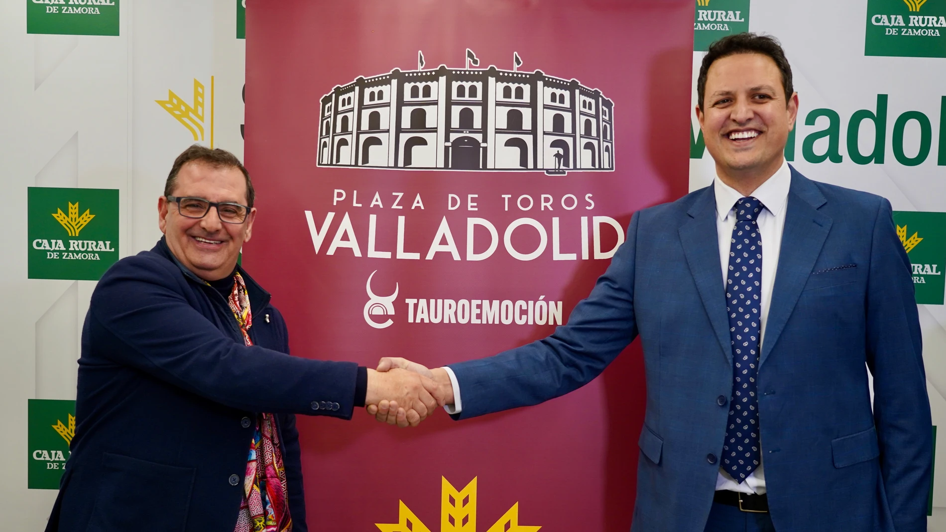Presentación del acuerdo anual entre Caja Rural de Zamora y Tauroemoción, empresa gestora de la plaza de toros de Valladolid. intervienen Alberto García, CEO de Tauroemoción; y Narciso Prieto, director de Comunicación de Caja Rural de Zamora