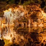 Las cuevas de San José están situadas en el municipio de La Vall d'Uixó, en la provincia de Castellón (Comunidad Valenciana)