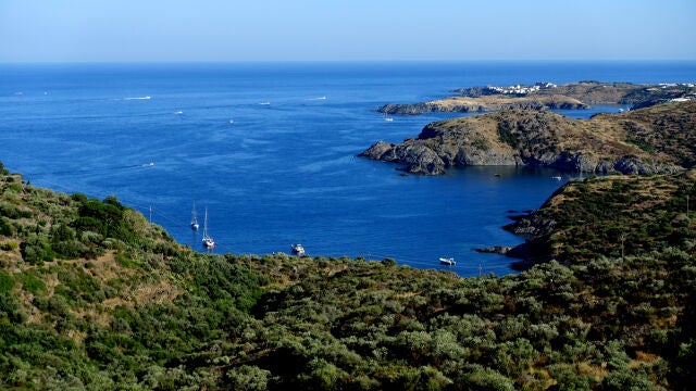La geografía de España abarca miles de kilómetros cuadrados que incluyen dos islas y dos ciudades autónomas