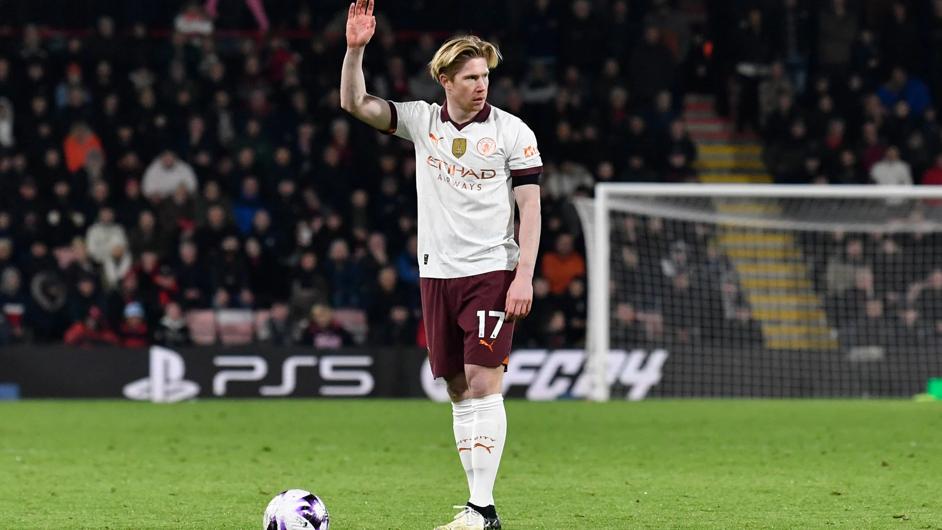 Kevin De Bruyne (17) of Manchester City during the English championship Premier League football match between Bournemouth and Manchester City on 24 February 2024 at the Vitality Stadium in Bournemouth, England - Photo Graham Hunt / ProSportsImages / DPPI AFP7 24/02/2024 ONLY FOR USE IN SPAIN