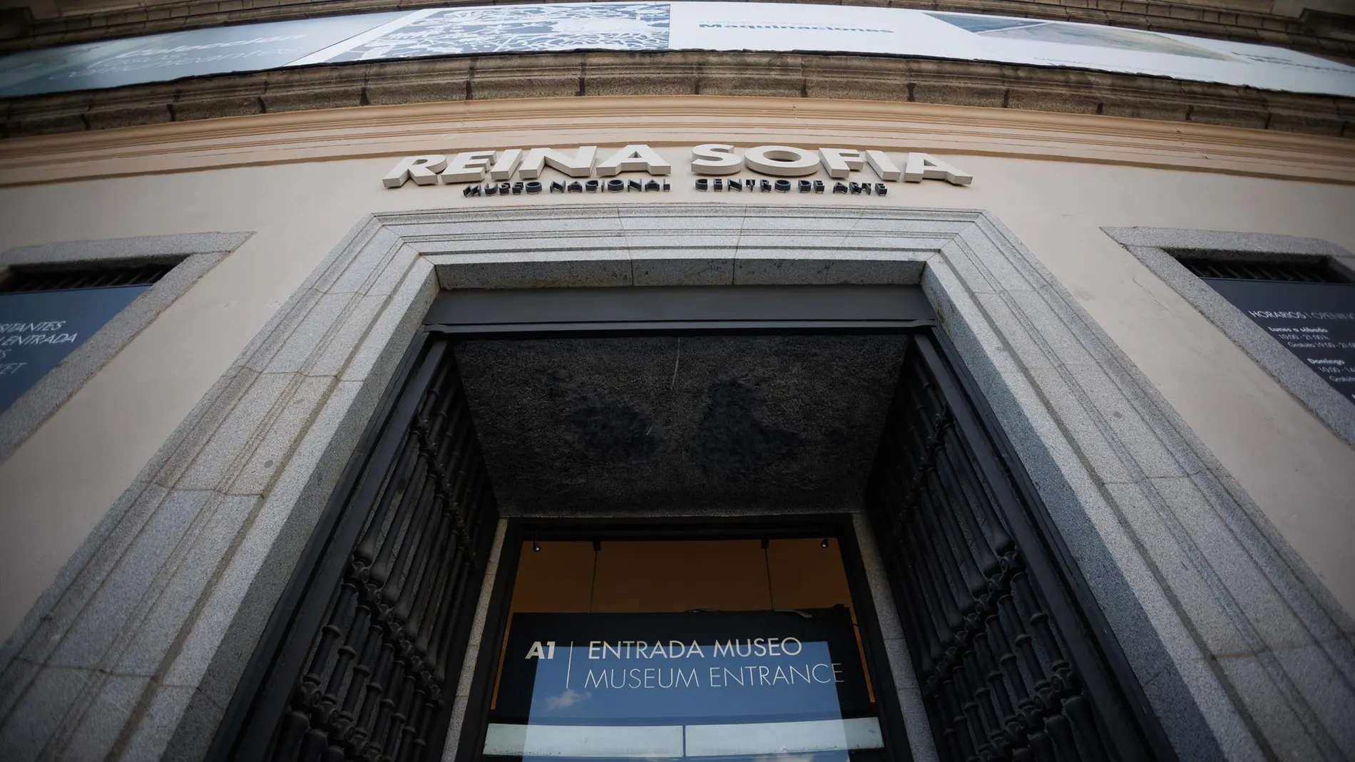 MADRID.-Los trabajadores de mediación cultural y atención al público del Museo Reina Sofía inician mañana una huelga indefinida