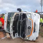 El microbús que ha sufrido el accidente en la provincia de Burgos
