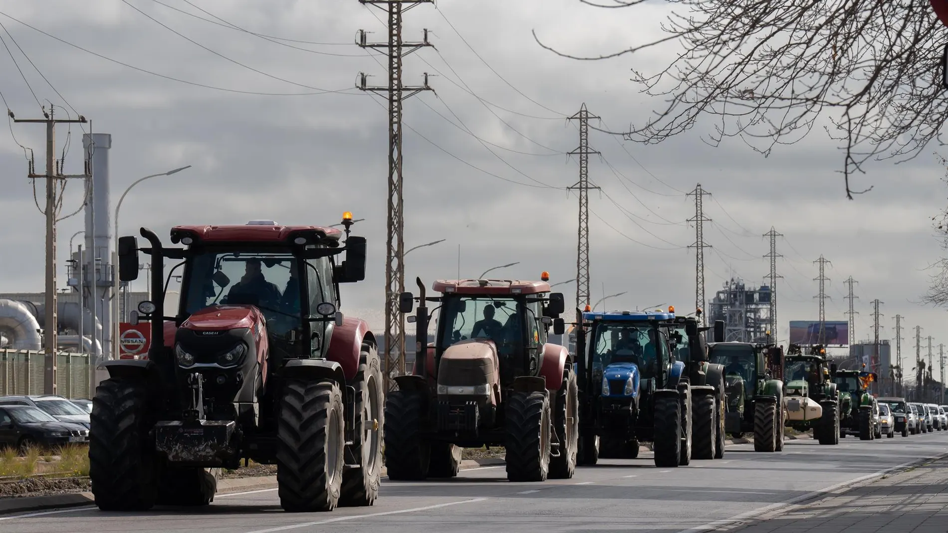 Economía.- Unió de Pagesos convoca tractoradas desde este martes en Girona y Lleida