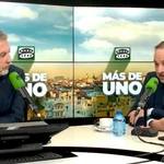 El exministro de Transportes José Luis Ábalos durante su entrevista con Carlos Alsina