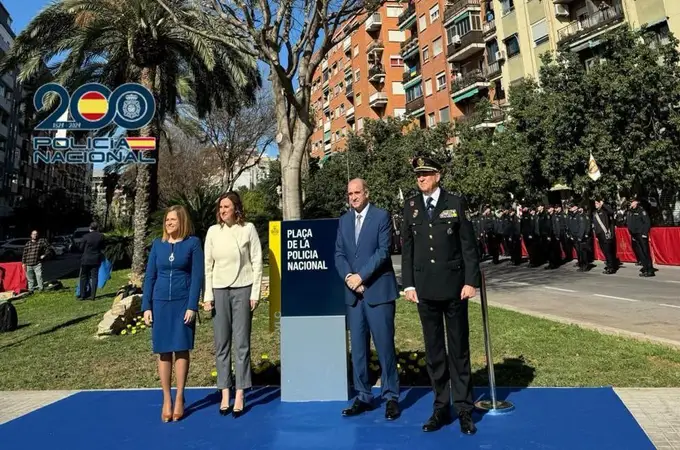 Valencia rinde homenaje a la Policía Nacional 